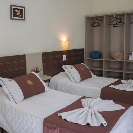 Hotel Do Reinildo I カショエイラ・パウリスタ エクステリア 写真